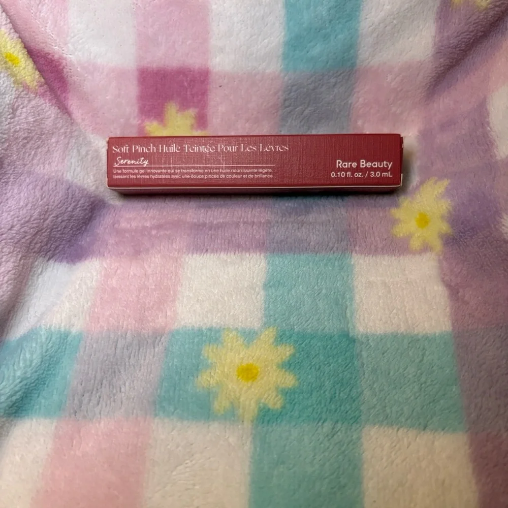 Rare Beauty Soft Pinch Lip Tint in Serenity - Picture 2 of 3